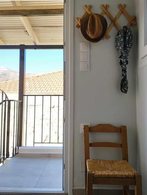 Ammoudara'S Apartments Rooftop Kalymnos Town Bagian luar foto